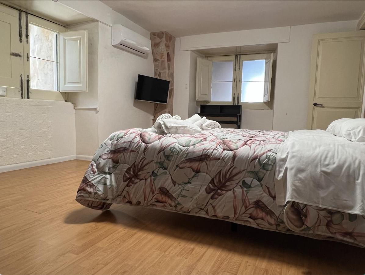 Bed and Breakfast Il Giardino E Gli Affreschi Katania Zewnętrze zdjęcie